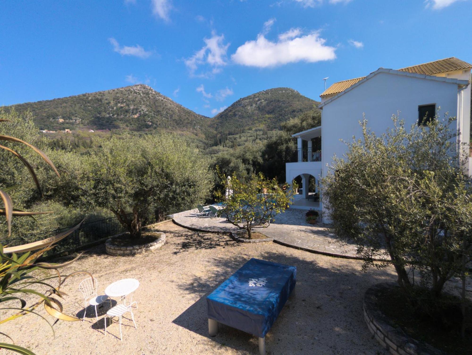 Villa Eleonas Strongyli  Εξωτερικό φωτογραφία